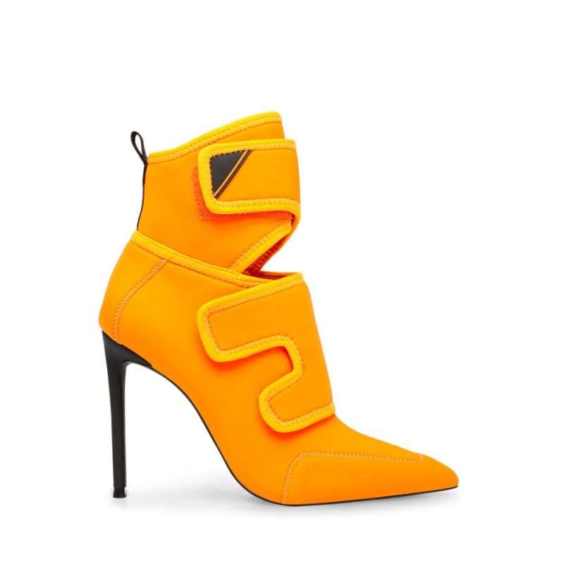 STEVEMADDEN BOOTIES FASTEN ORANGE SIDE