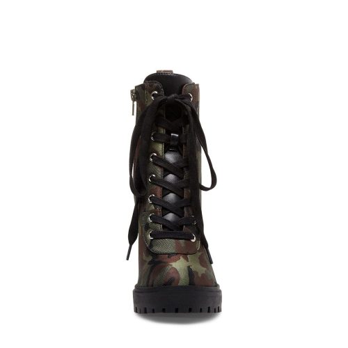 STEVEMADDEN BOOTIES LATCH CAMOUFLAGE FRONT