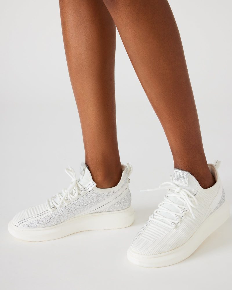 STEVEMADDEN SHOES GLORIFY WHITE LEGS DOWN 0431