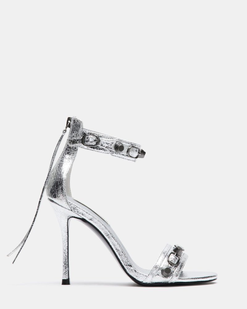 STEVEMADDEN SHOES PRECIOUS SILVER 01